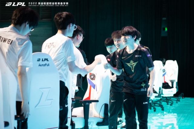 力球员的伤 力球员的伤