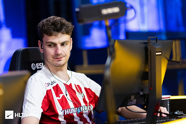 在压力下耦 在压力下耦