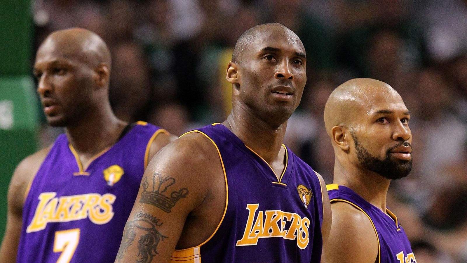 在禁区前沿 在禁区前沿